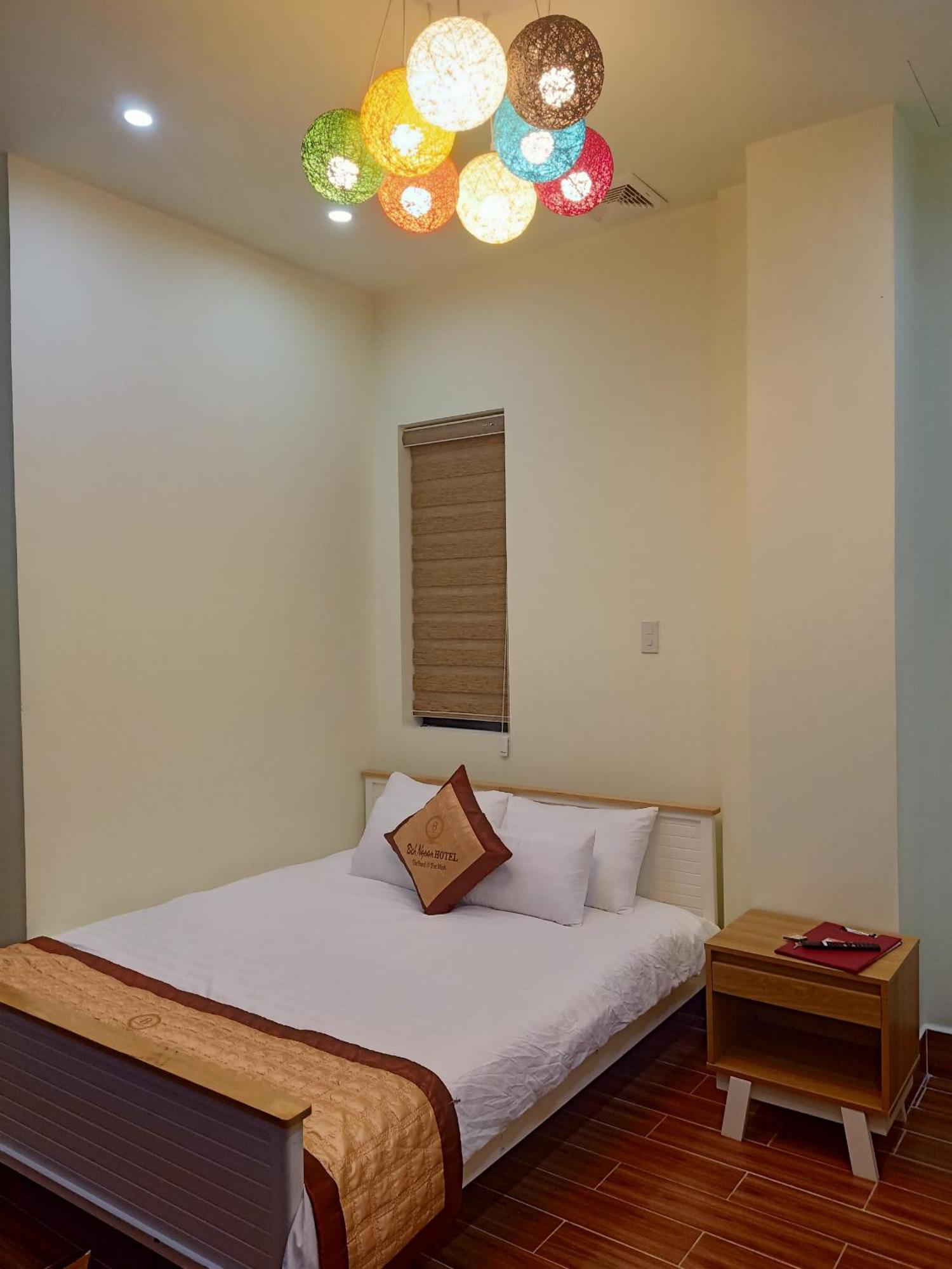 Bich Ngoan Hotel Tra Vinh ภายนอก รูปภาพ